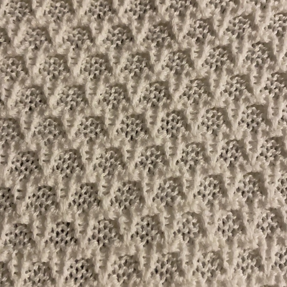 White Sweater Lightweight - Picture 4 of 4
